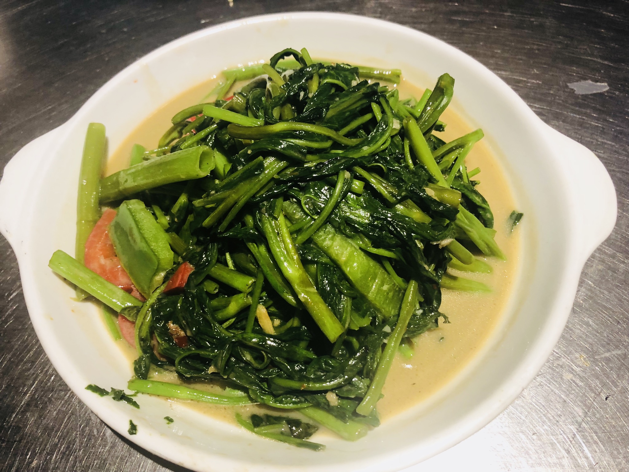 Order V8. Water Spinach with Preserved Bean Curd Sauce food online from Wk Restaurant store, New York on bringmethat.com