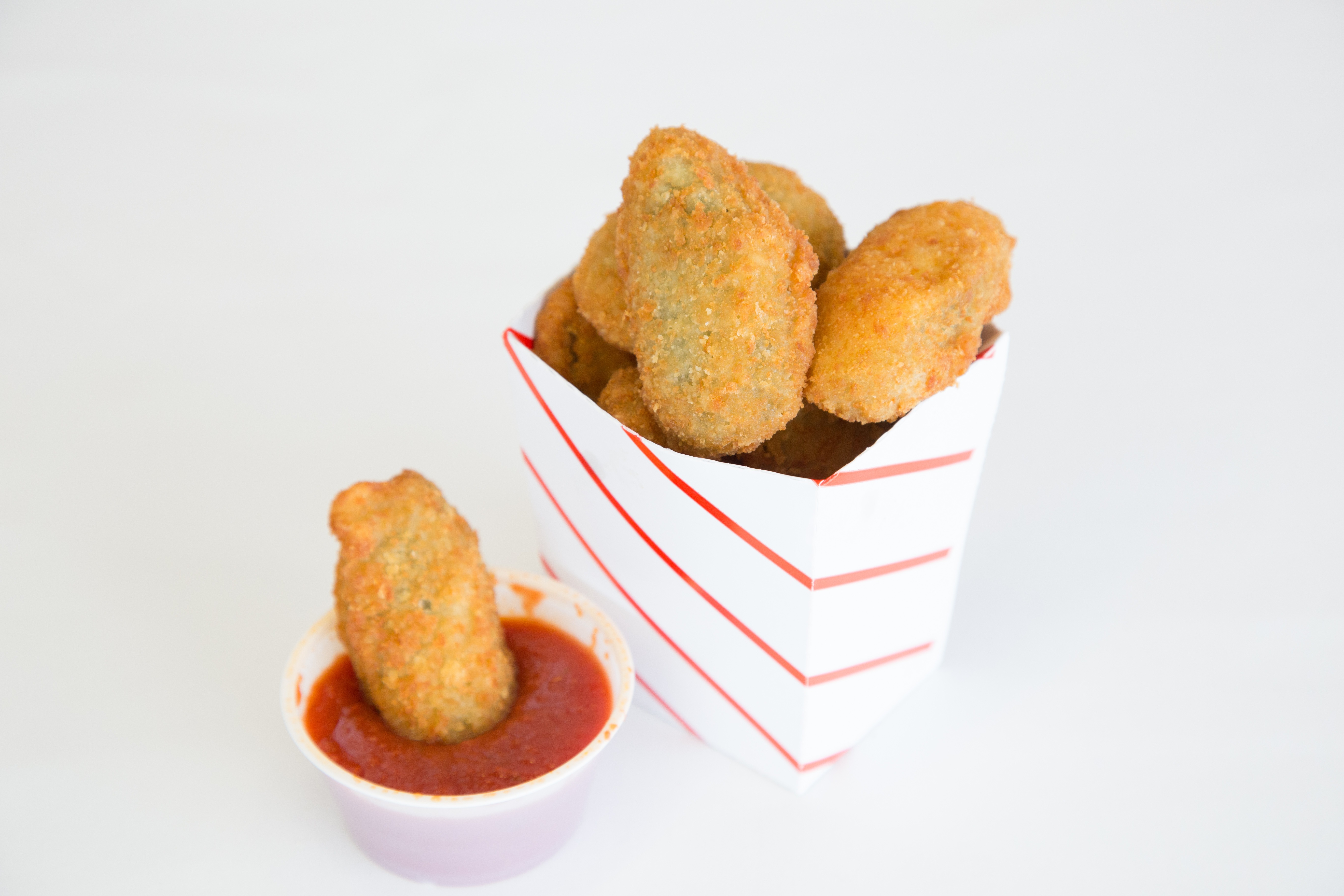 Order Jalapeño Poppers (7) food online from Windy City store, Dorchester on bringmethat.com