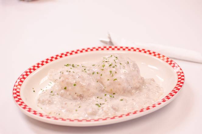 Order BISCUITS & GRAVY food online from Cahill Diner store, Inver Grove Heights on bringmethat.com