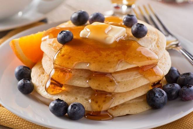 Order Blueberry Pancakes food online from Mufasa's Pancakes & French Toast store, Armonk on bringmethat.com