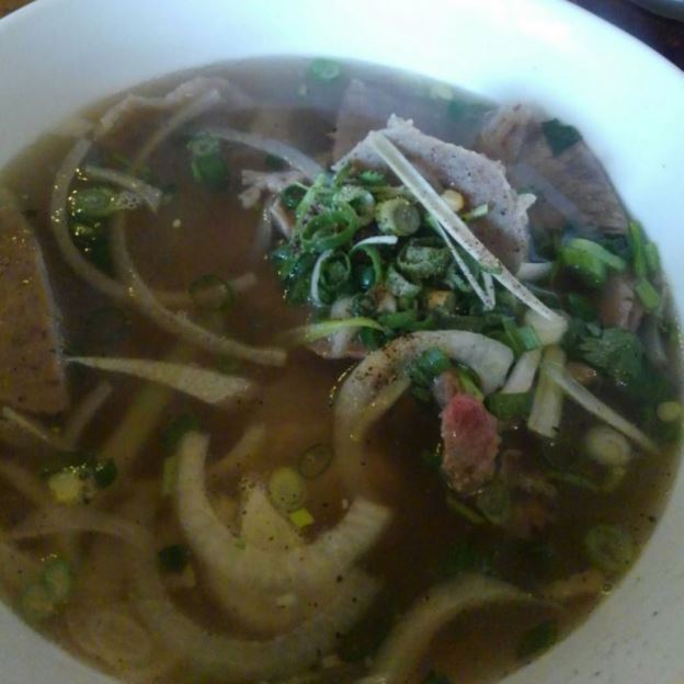 Order 45.  Meatball and Well Done Beef Noodle Soup food online from Green Tree store, Seattle on bringmethat.com