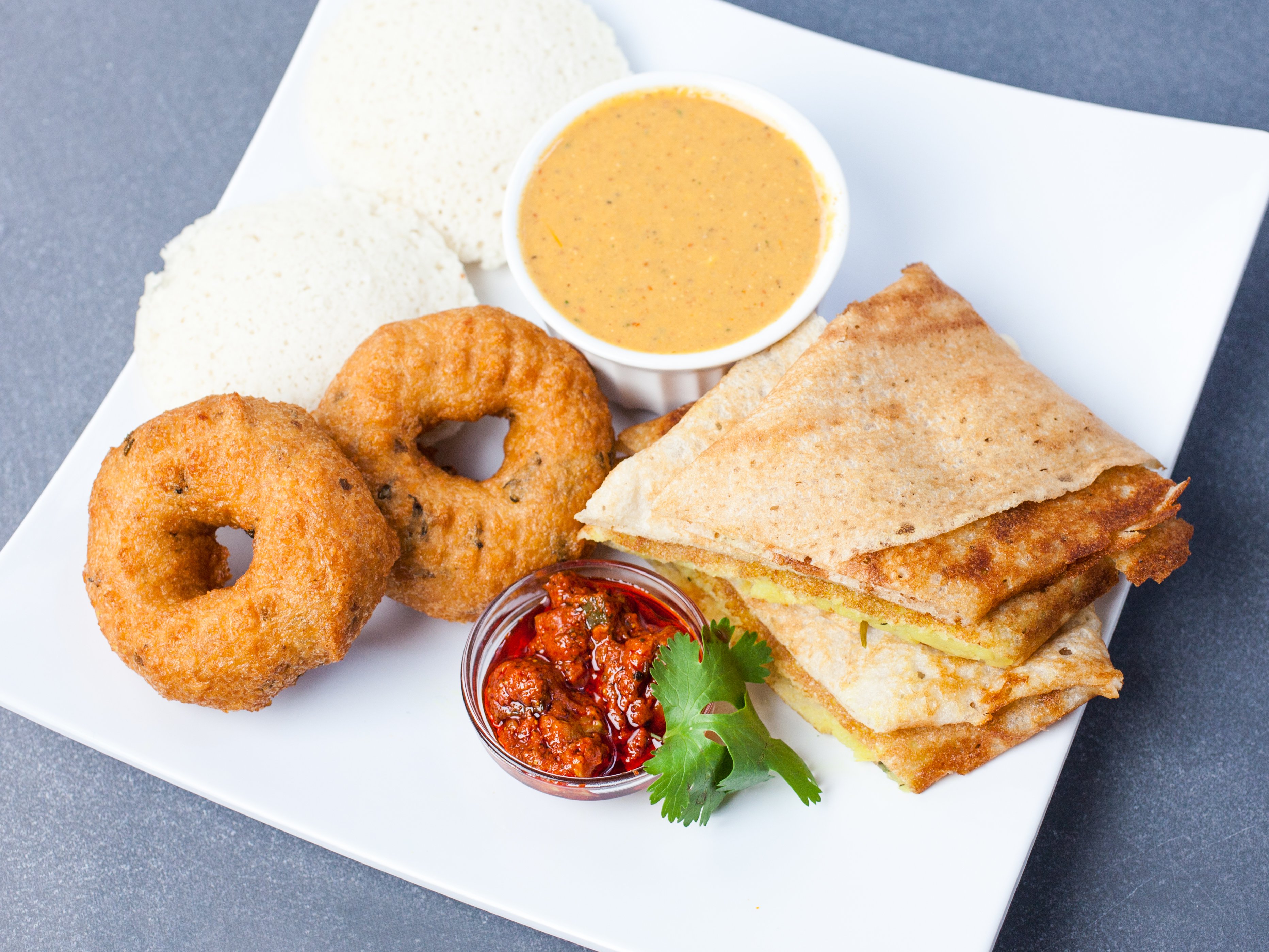 Order Idly Vada food online from Ganeh Dosa House store, Jersey City on bringmethat.com