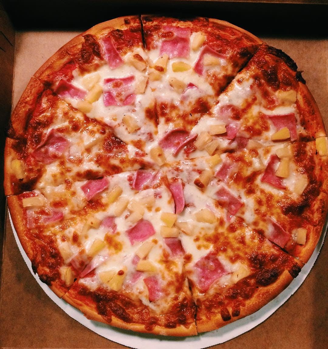 Order Hawaiian Pizza - Small 10" food online from Teddy Old Lyme Pizza Palace store, Old Lyme on bringmethat.com