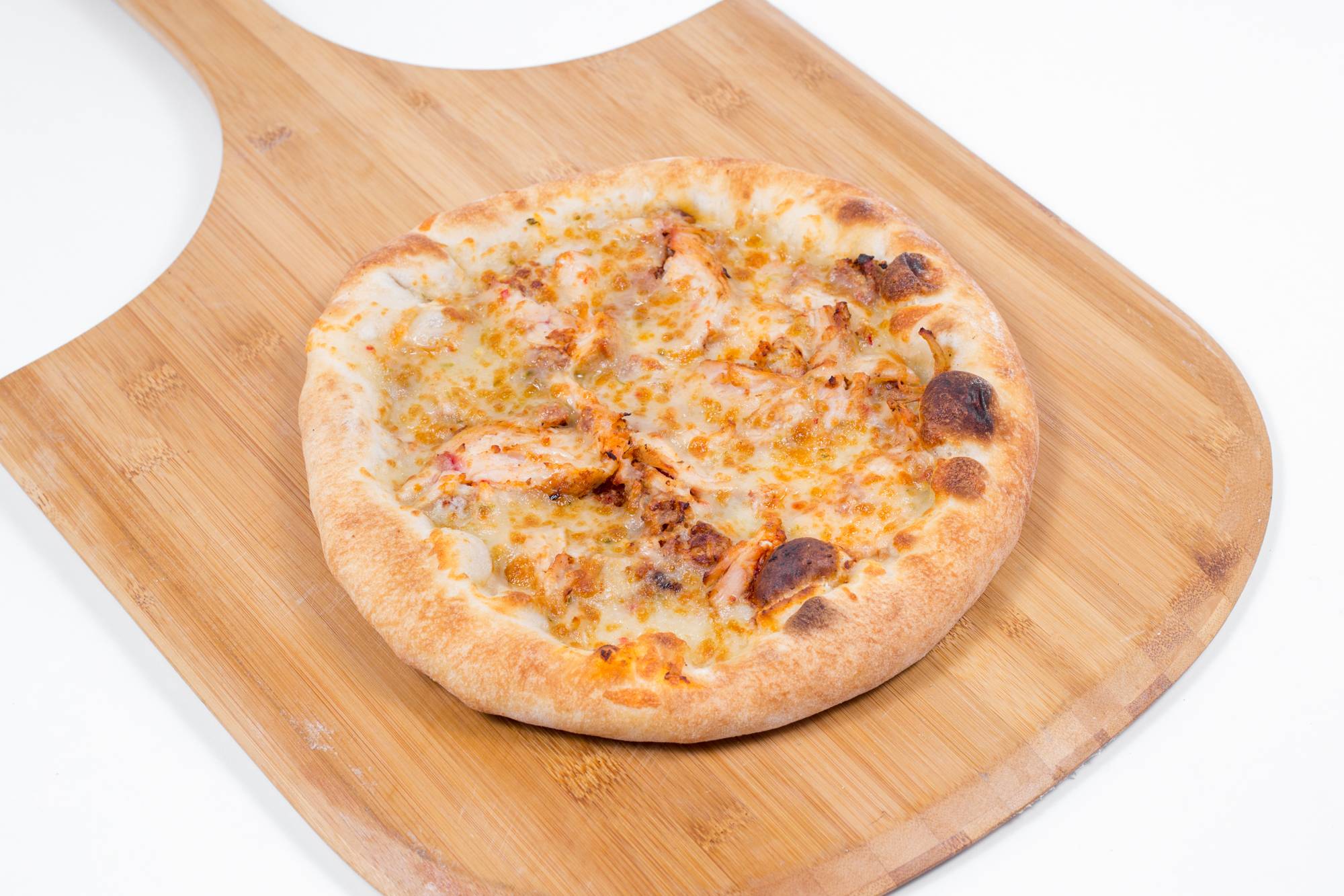 Order Spicy Chicken Pizza food online from Olive Oil Mediterranean Grill store, Irvine on bringmethat.com