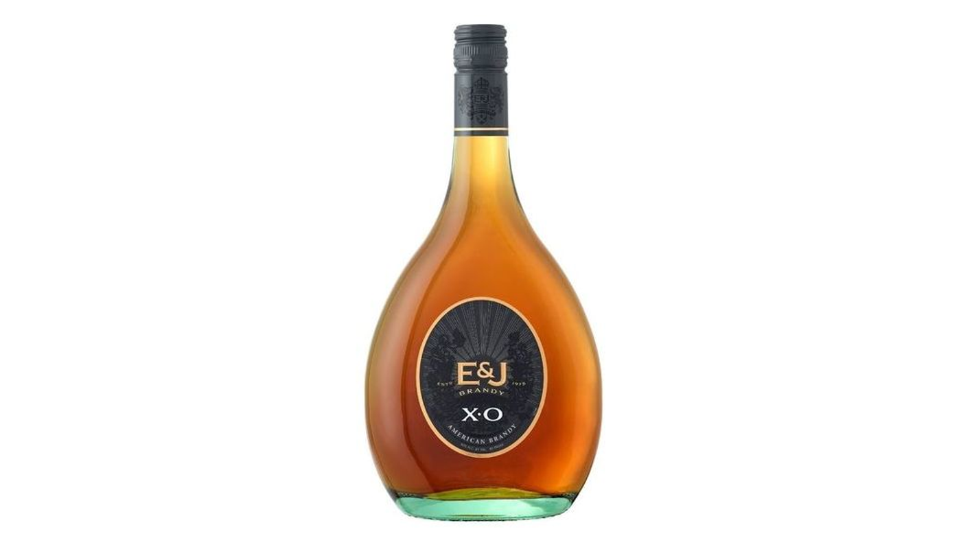 Order E & J XO Extra Smooth Brandy 750mL food online from House Of Cigar & Liquor store, Redondo Beach on bringmethat.com