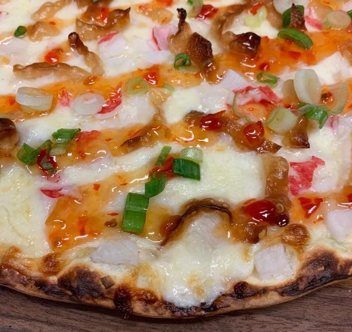 Order Crab Rangoon Pizza - X-Small 10'' food online from Pizza Garden store, Manitowoc on bringmethat.com