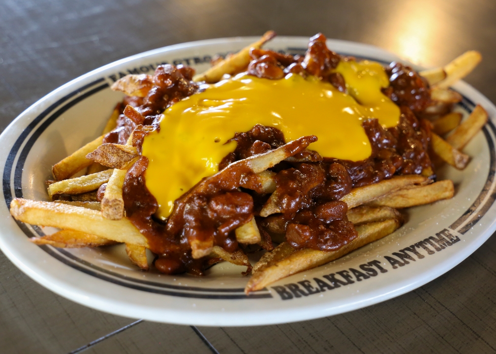 Order Chili Cheese Fries food online from Famous Gyro George store, Maple Heights on bringmethat.com