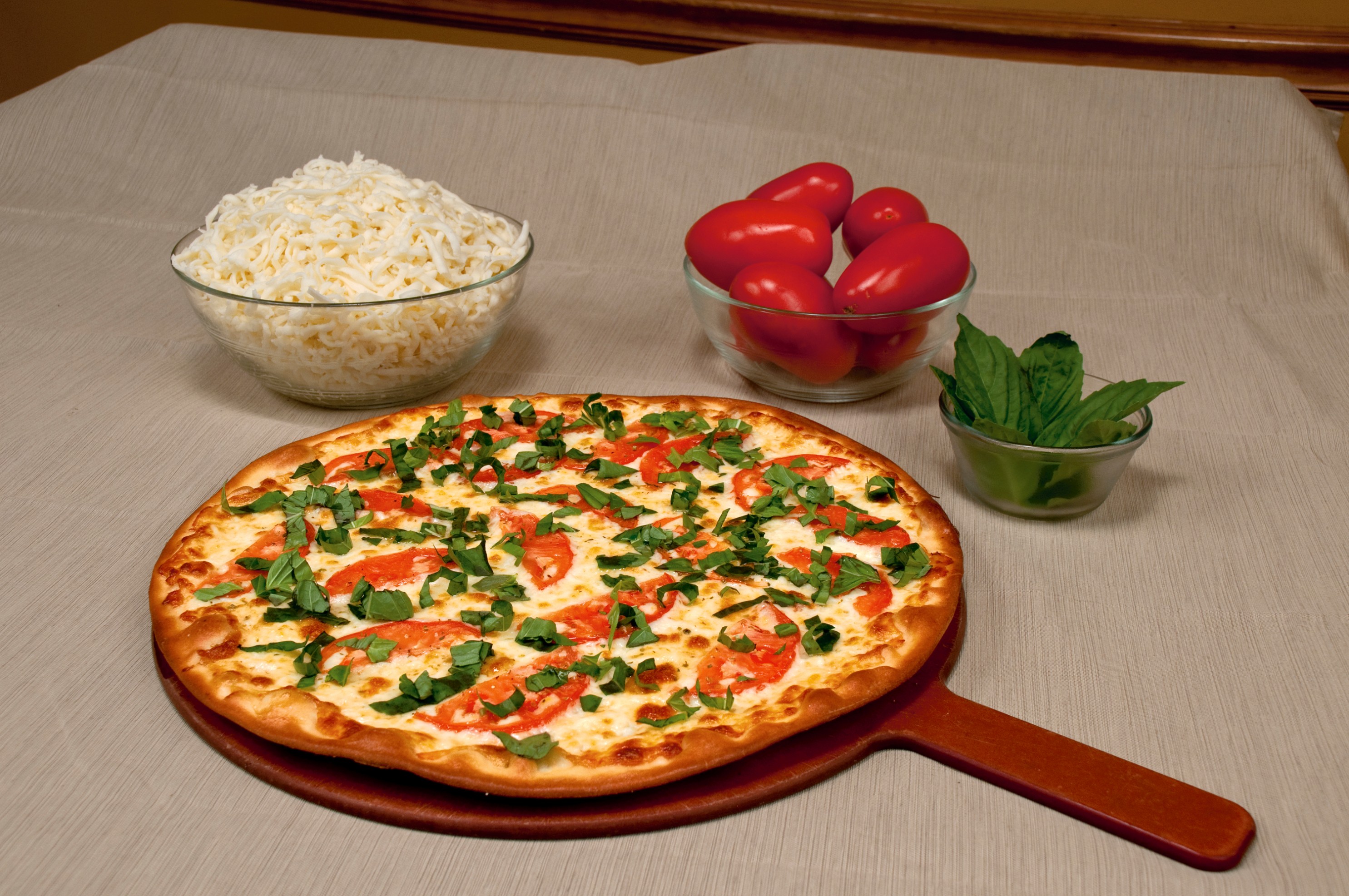 Order Margherita Pizza food online from Rosati Pizza store, Crystal Lake on bringmethat.com