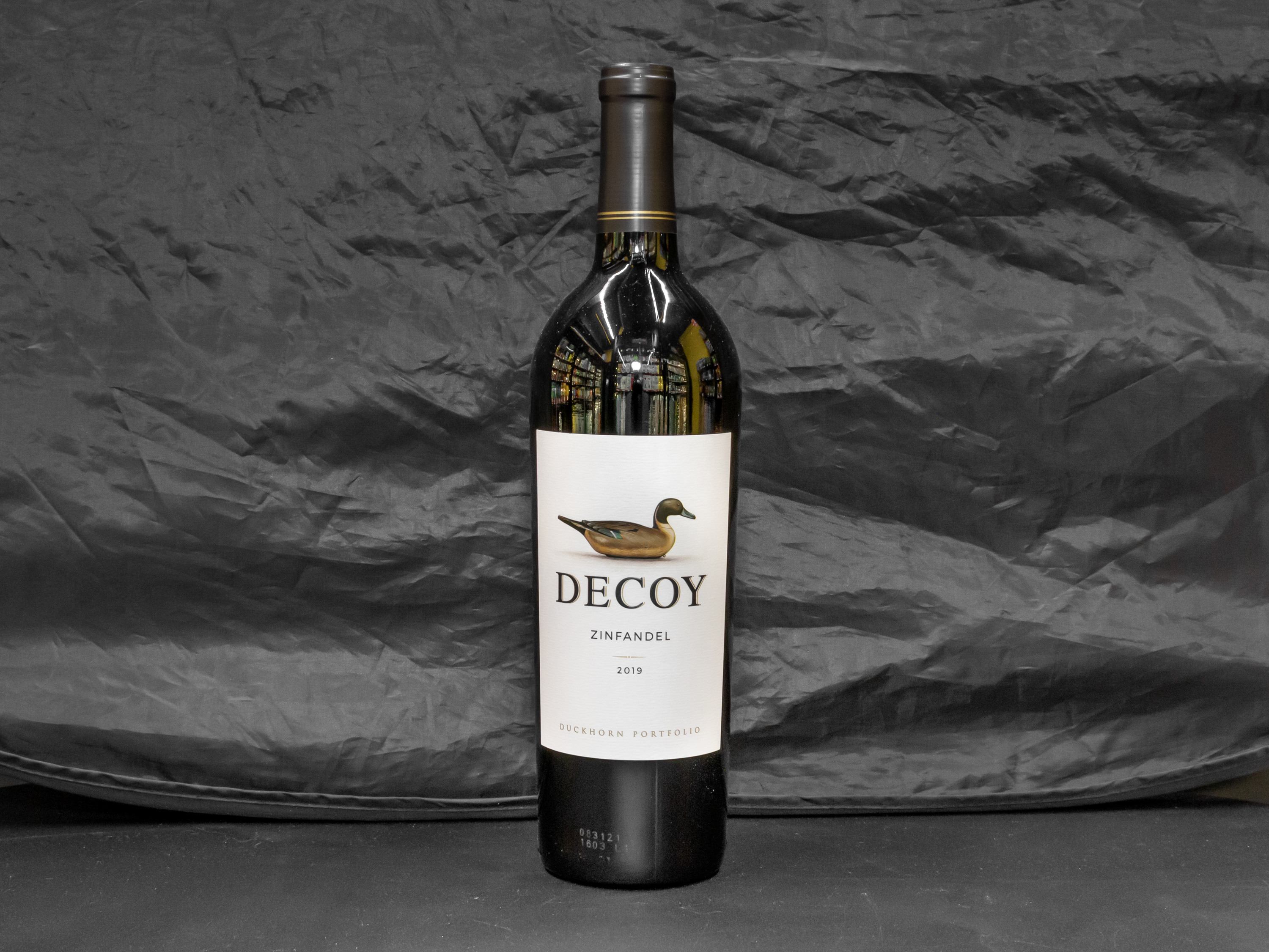 Order Decoy zinfandel,750ml(13.9%Abv) food online from Gold Crown Liquors store, Chicago on bringmethat.com