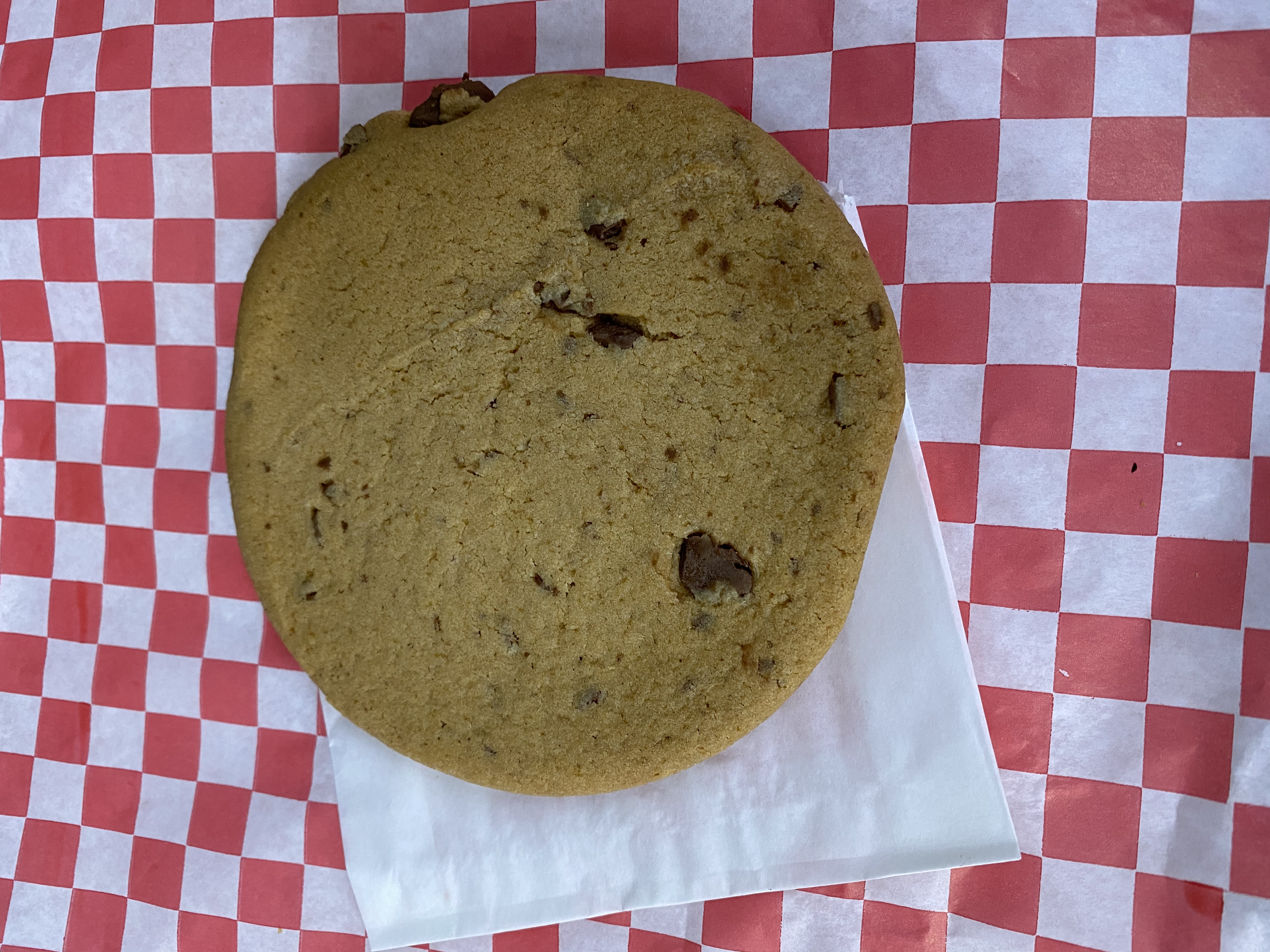 Order Large 4 oz. Reese's Peanut Butter Cup Cookie food online from La Flor Bbq store, Bakersfield on bringmethat.com