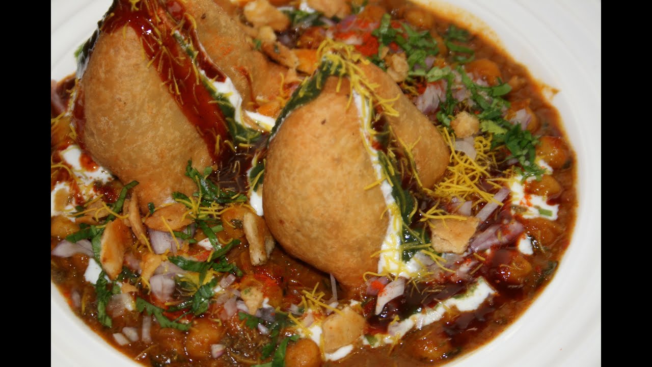 Order Chole Samosa Chaat food online from Indian Grocery & Chaat store, Modesto on bringmethat.com