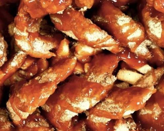 Order 15 wings food online from Harolds Chicken 95th Street store, Chicago on bringmethat.com
