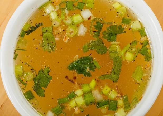 Order Clear Soup (16 oz ) food online from Fusion Cafe store, Metairie on bringmethat.com