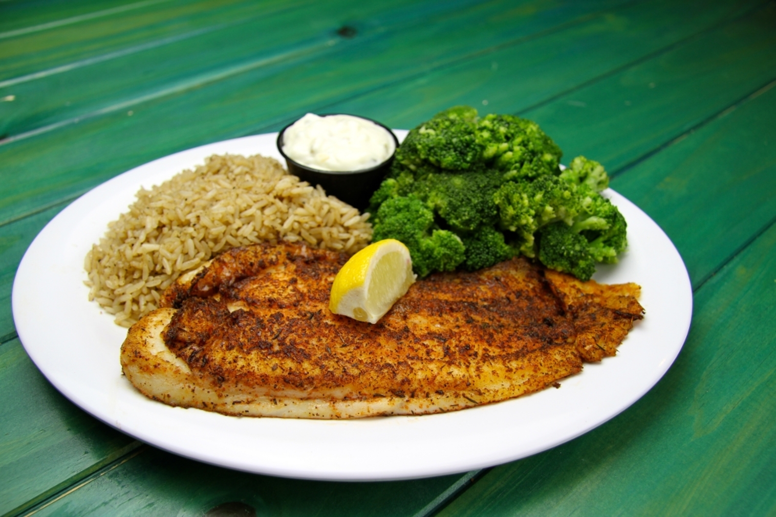 Order Big Catch Dinner food online from Beef O'Brady's store, The Villages on bringmethat.com