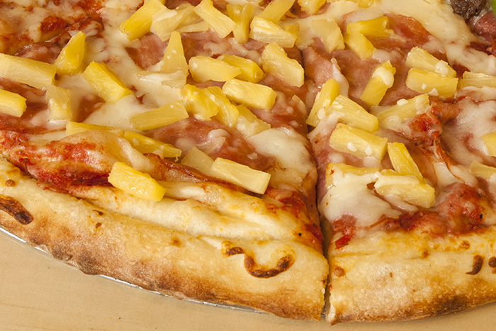 Order Hawaiian Pizza food online from G's Philly Cheesesteaks store, San Francisco on bringmethat.com