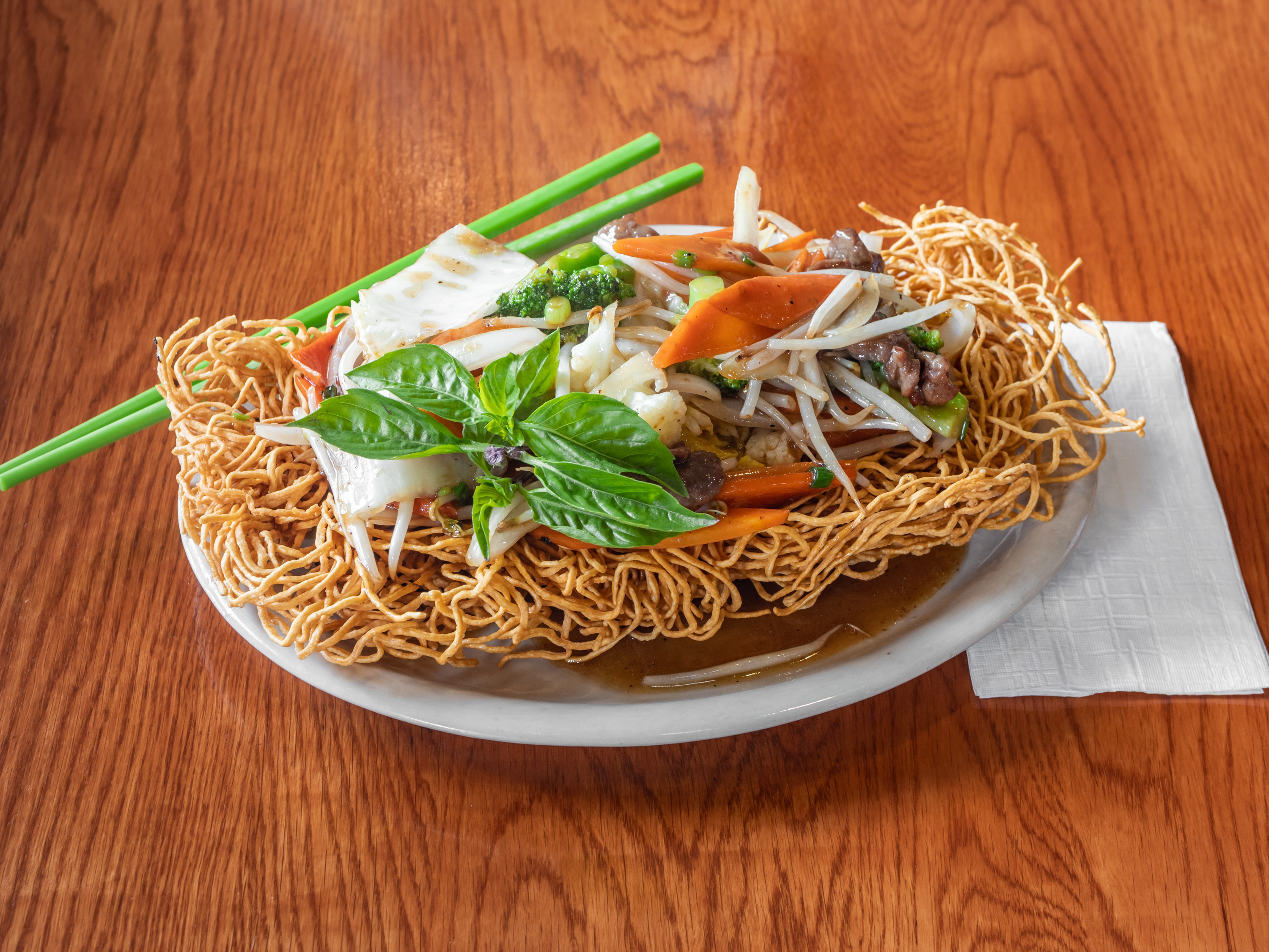 Order 254. Egg Noodle with Beef food online from Pho Hoang Inc store, Austin on bringmethat.com