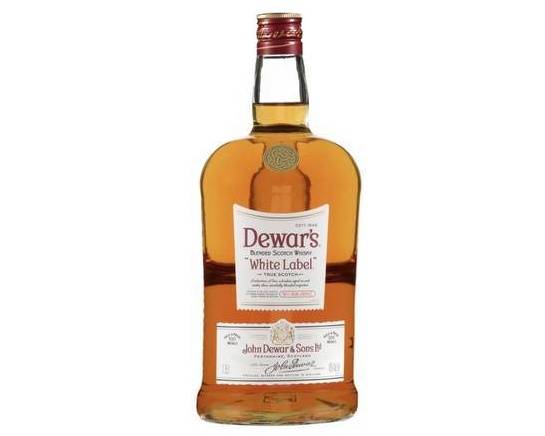 Order Dewar's White Label, 1.75L whiskey (40.0% ABV) food online from Cold Spring Liquor store, Liberty Hill on bringmethat.com