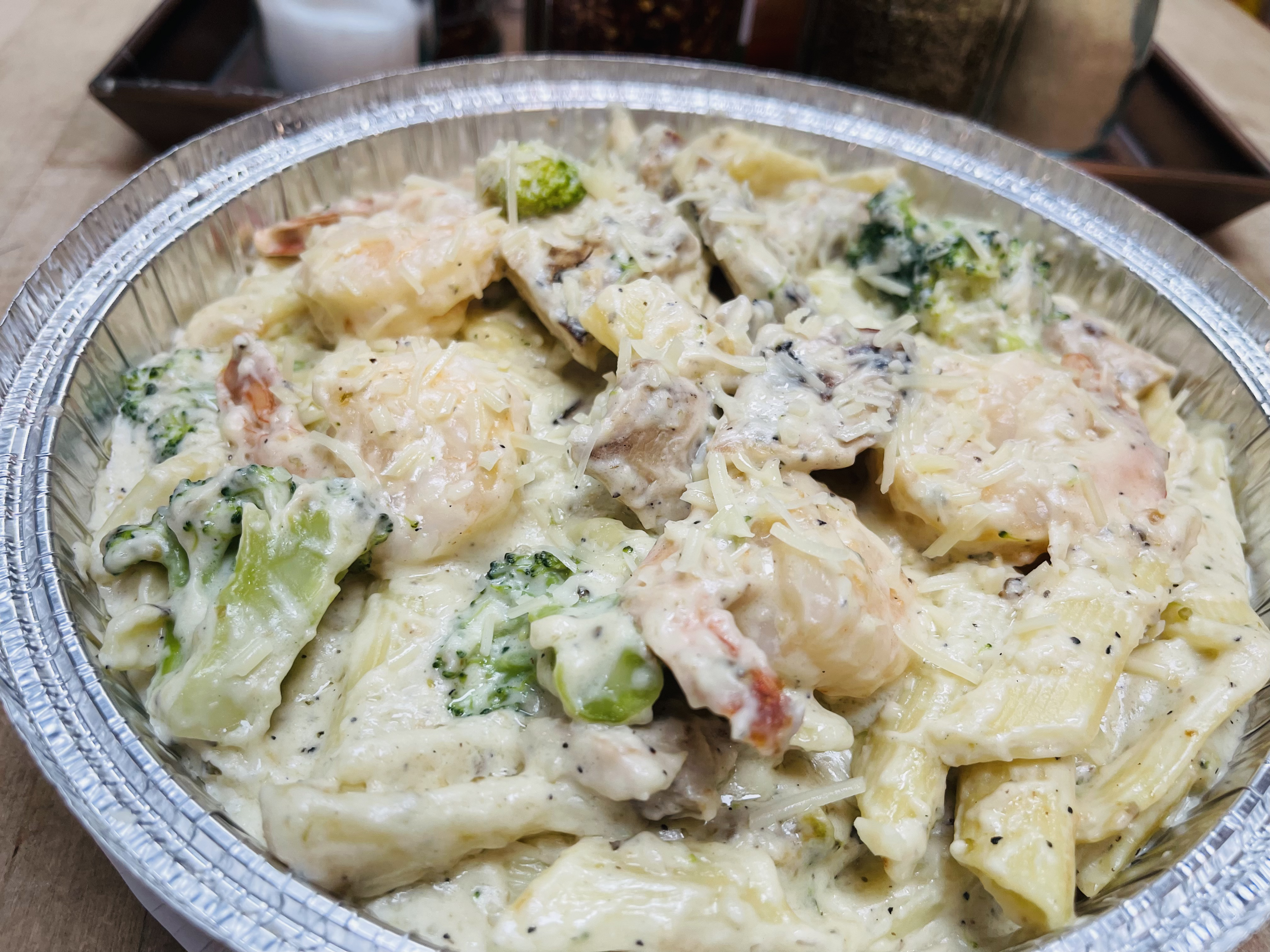 Order Shrimp & Chicken Alfredo Broccoli pasta (New) food online from La Befana store, Allston on bringmethat.com