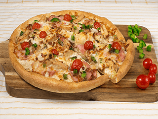 Order Ranch Style Chicken Pizza - Personal 8'' food online from Sarpino's Pizzeria  store, Northbrook on bringmethat.com