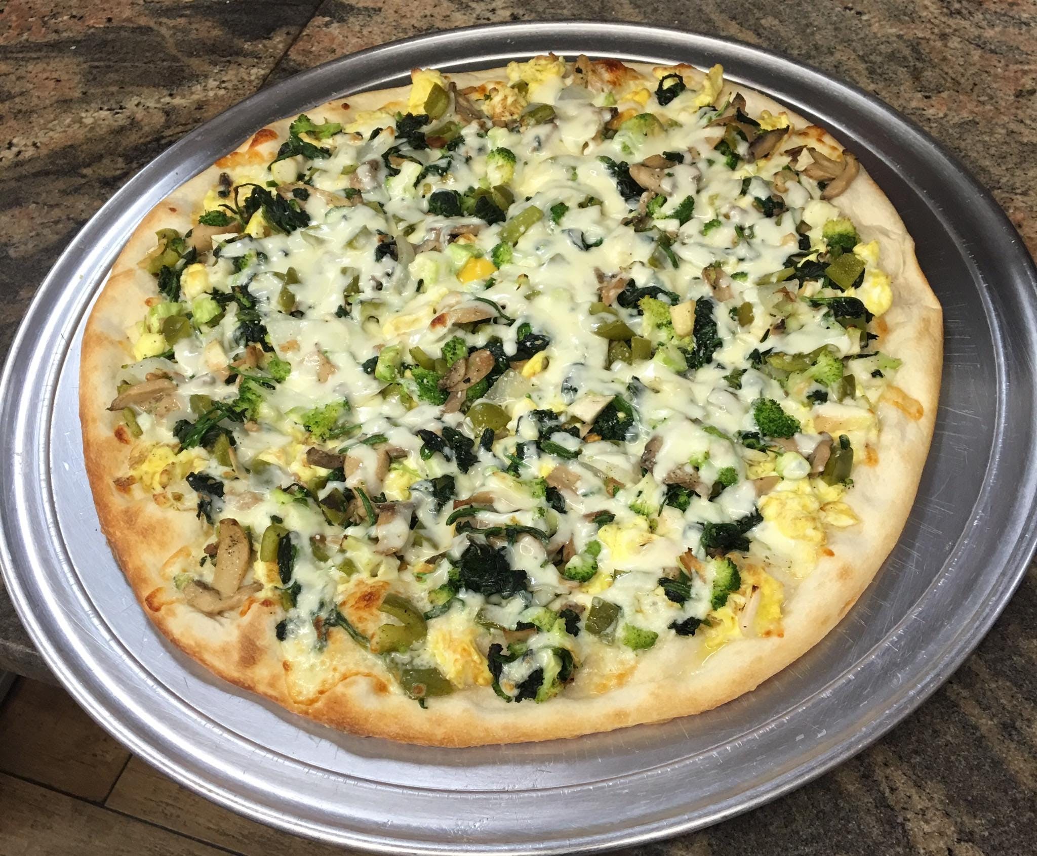 Order Grilled Vegetable Pie - Pizza food online from Bonbino's Pizza store, Oceanside on bringmethat.com
