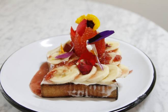 Order Cream Banana Berry Toast food online from Millcross Coffee Bar &amp; Kitchen store, Culver City on bringmethat.com
