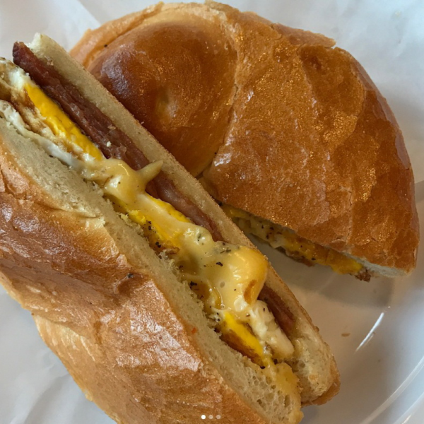 Order Egg Sandwich food online from Iron tomato store, White Plains on bringmethat.com