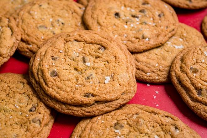 Order Salted Chocolate Chip Cookie food online from The Crack Shack store, Encinitas on bringmethat.com
