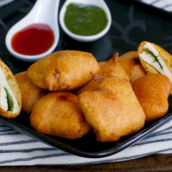 Order Paneer Pakora (1 lb) food online from India Sweets & Spices store, Los Angeles on bringmethat.com