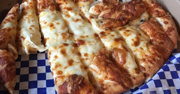 Order Cheesy Bread food online from Coloradough Pizza store, Aurora on bringmethat.com