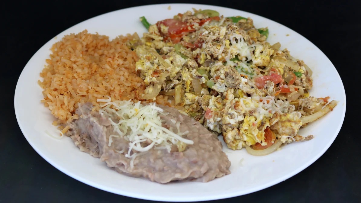 Order #11. Machaca Combination Plate food online from Albertaco store, San Bernardino on bringmethat.com