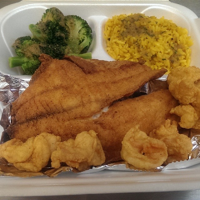 Order 1 Pieces Catfish and 6 Pieces Shrimp food online from Seafood Cafe store, Riverdale on bringmethat.com