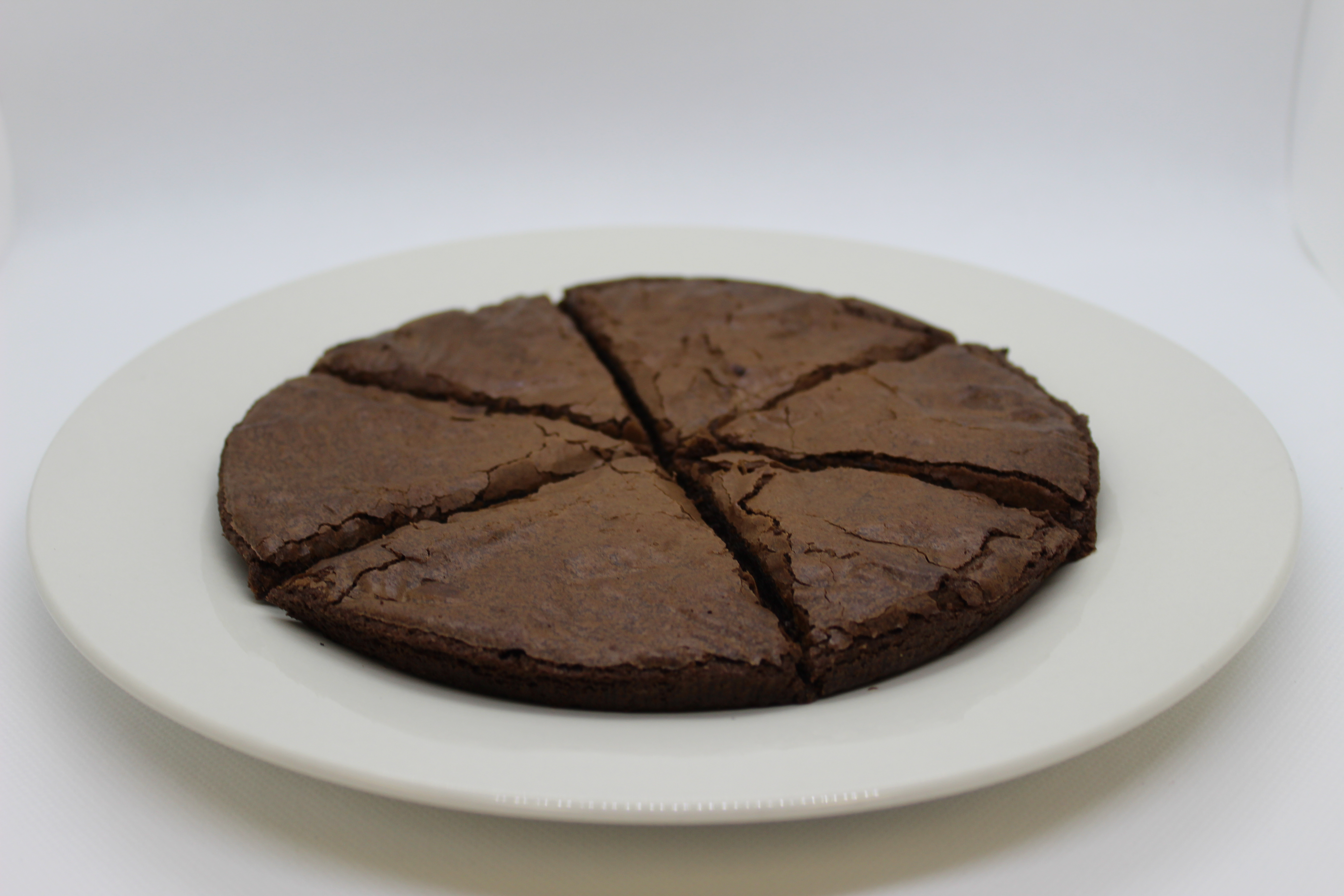 Order 8" Pizza Brownie food online from Two Mamas' Gourmet Pizzeria store, Prescott on bringmethat.com