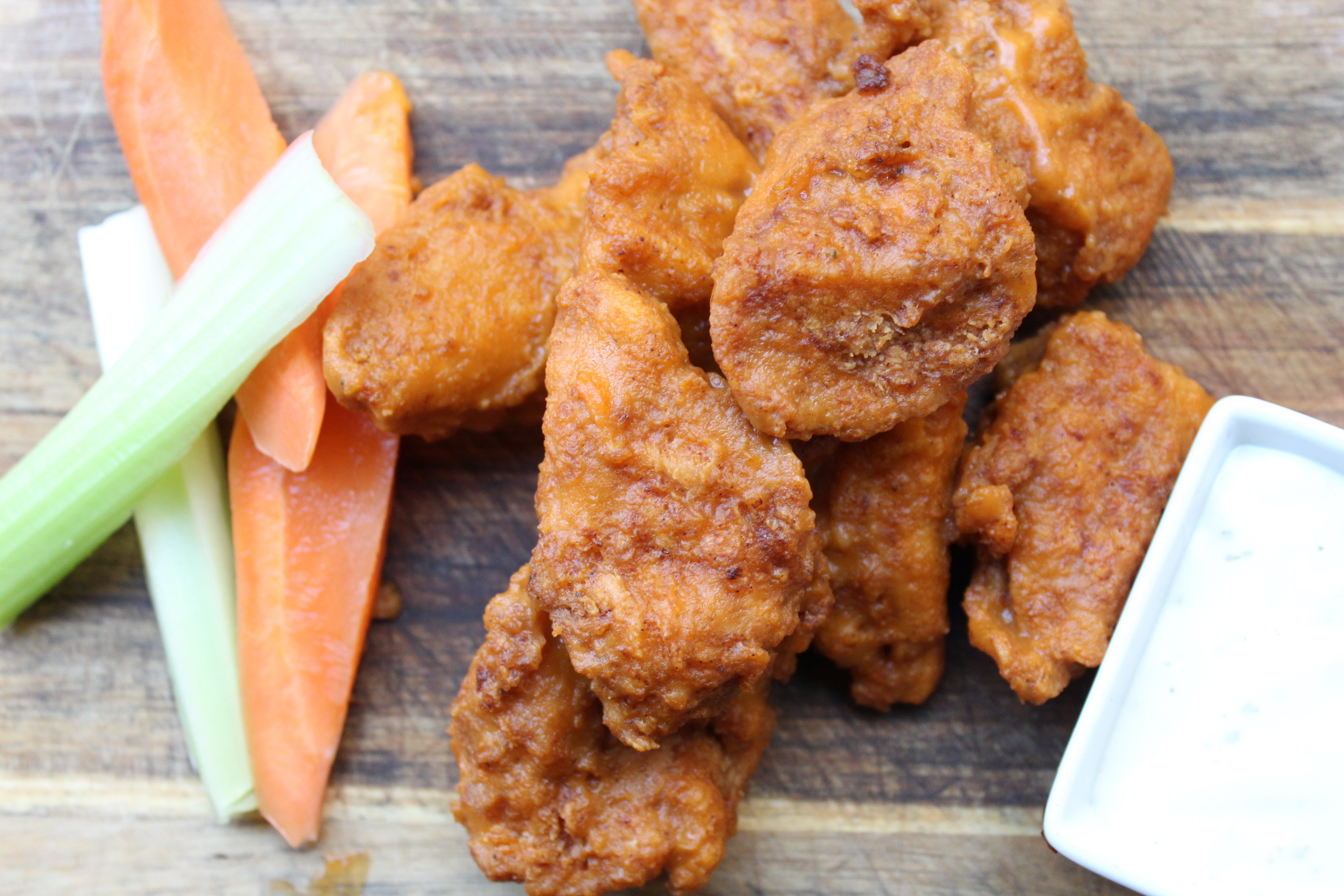 Order Pub Chicken Wings (8 Count) food online from Vaughan's Pub store, Chicago on bringmethat.com