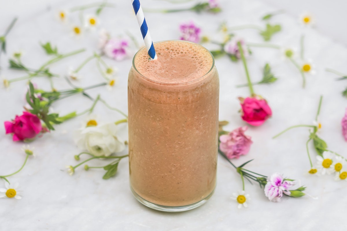 Order INBLOOM Protein Mocha Smoothie food online from Bluestone Lane Cafe store, Armonk on bringmethat.com