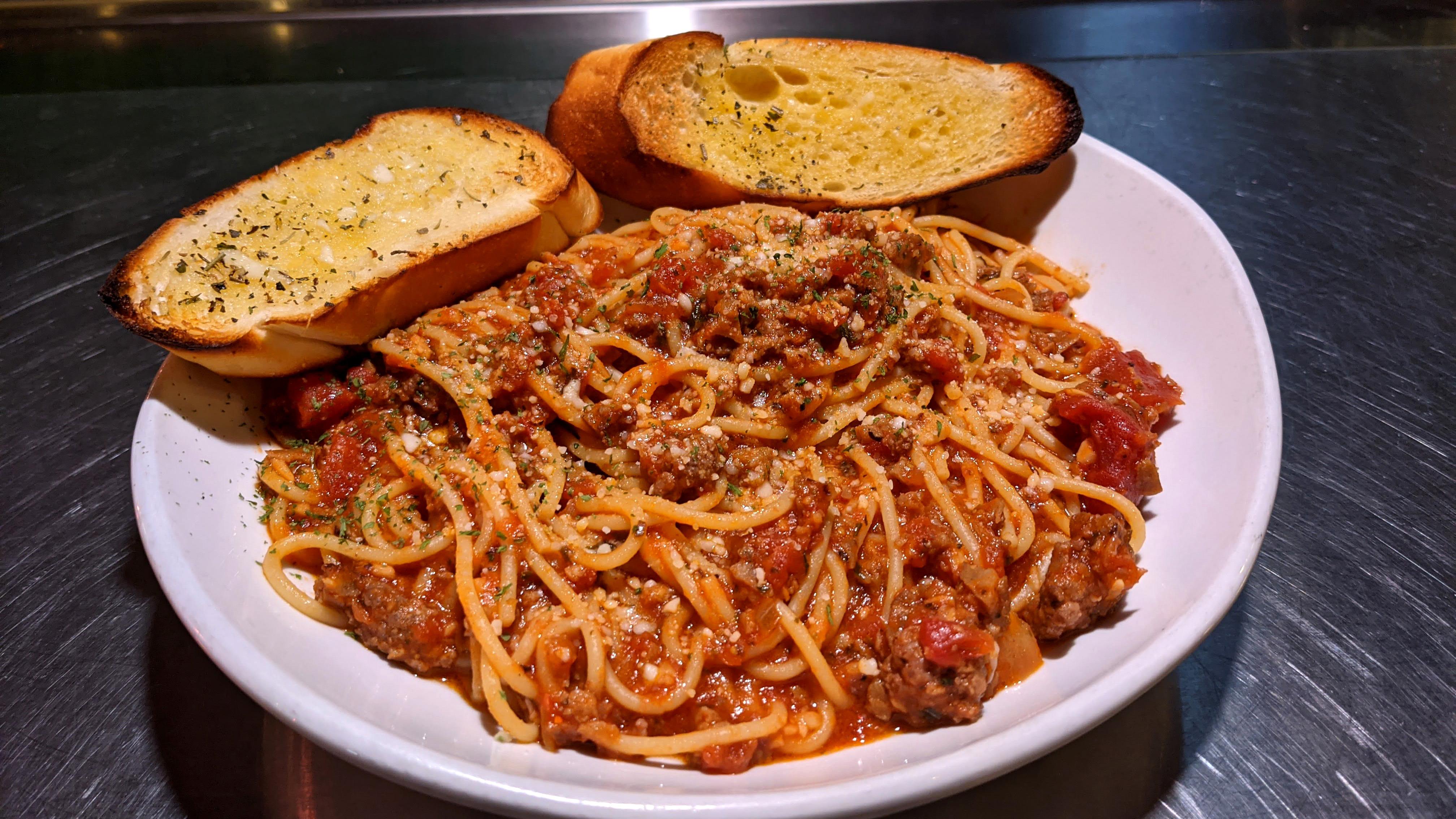 Order Spaghetti w/ Meat Sauce food online from Hillcrest Restaurant And Taphouse store, Antioch on bringmethat.com