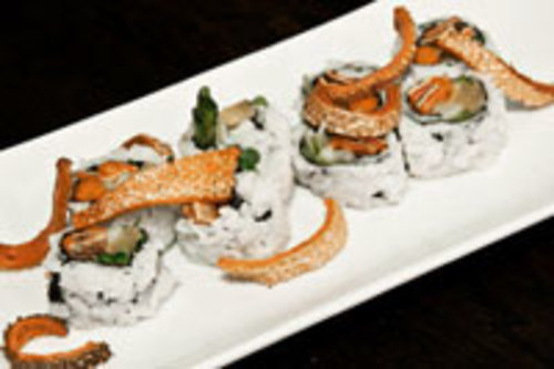 Order Salmon Skin Roll food online from Tsukiji Sushi Sen store, Santa Monica on bringmethat.com