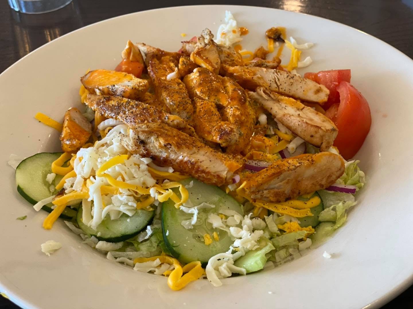 Order Grilled Buffalo Chicken Salad - Salad food online from Cagney Kitchen store, Wilkesboro on bringmethat.com