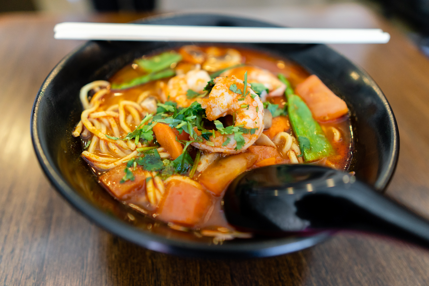 Order N12. Tom Yum Noodle Soup food online from Thai Pin store, Lawrence Township on bringmethat.com