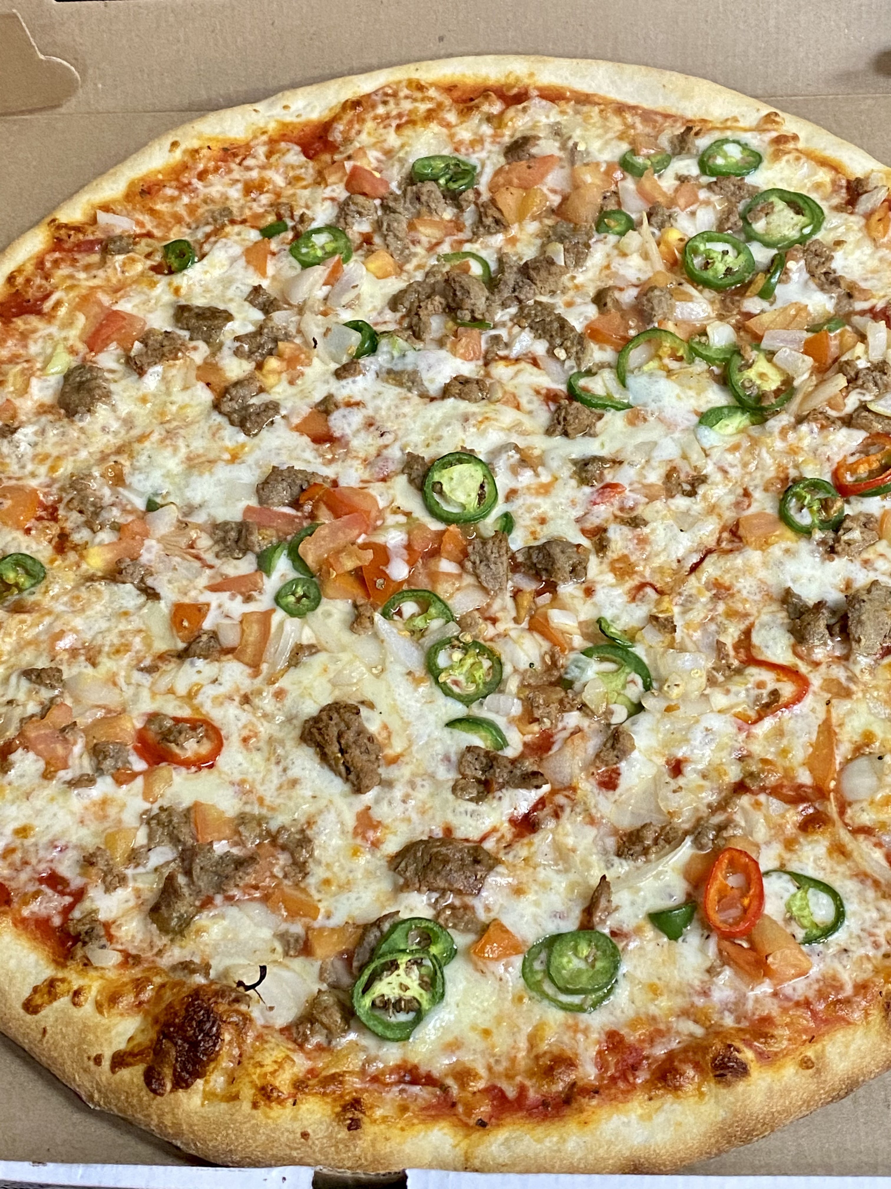 Order Mexican Pizza food online from Vinny's Pizzeria store, Corona on bringmethat.com