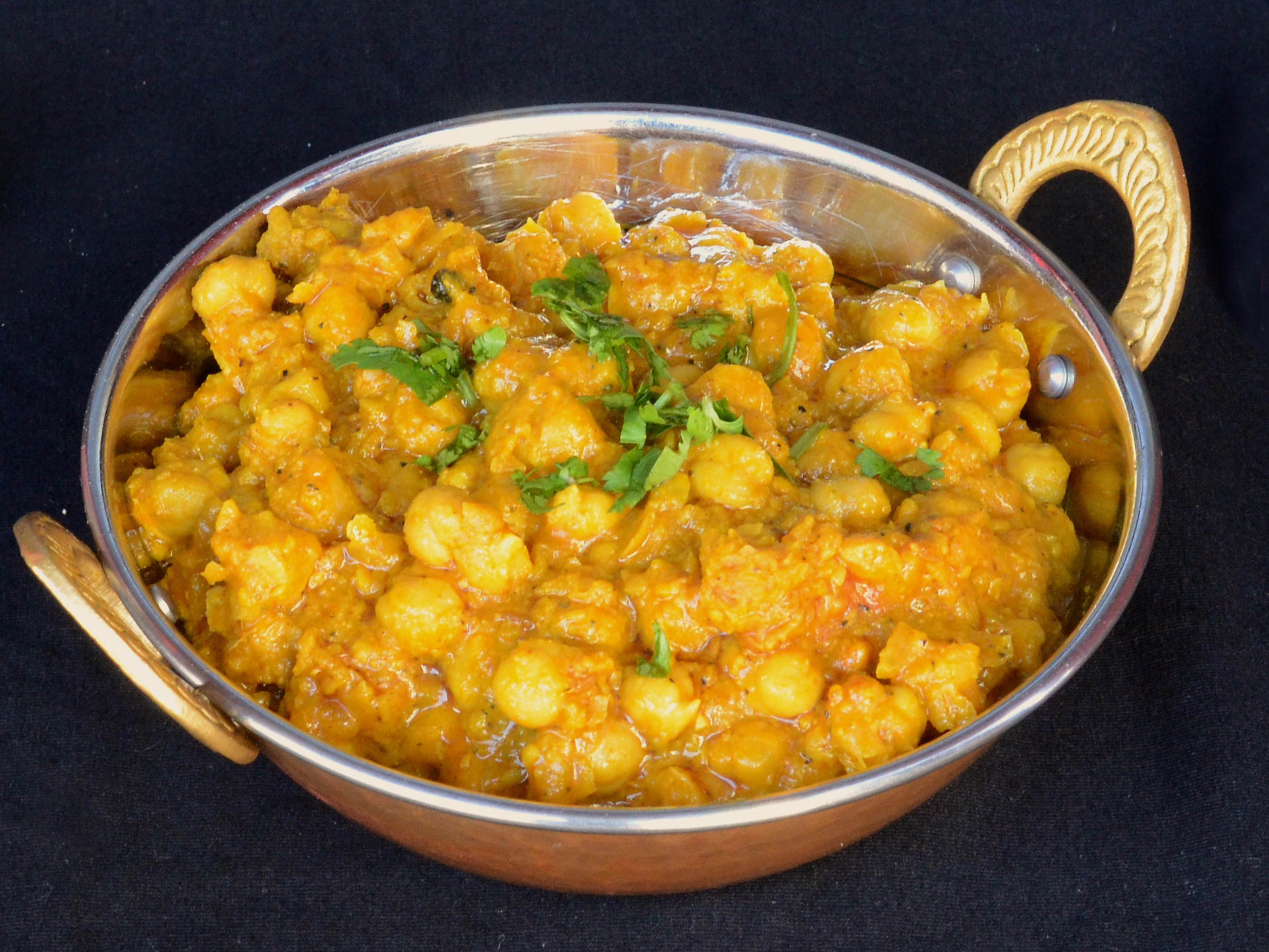 Order Chana Masala Combo food online from The King Curry store, San Francisco on bringmethat.com