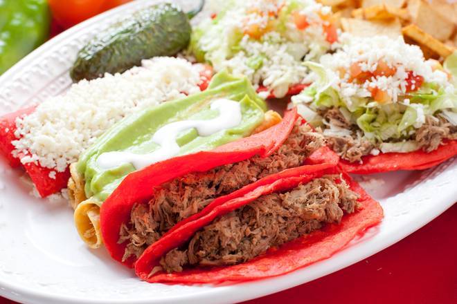 Order Plato Surtido / Assorted Plate food online from 100% Antojitos Mexicano store, Weslaco on bringmethat.com
