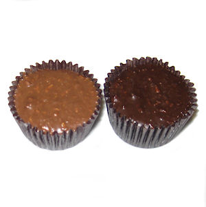 Order 1 lb. Coconut Clusters food online from Black Eyed Susan Coffee-Candy-Cream & More store, Glyndon on bringmethat.com