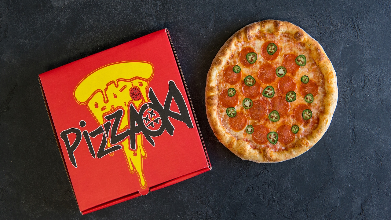 Order Jaleo - Pepperoni & Jalapeño Pizza (18" XL) food online from Pizzaoki store, San Francisco on bringmethat.com