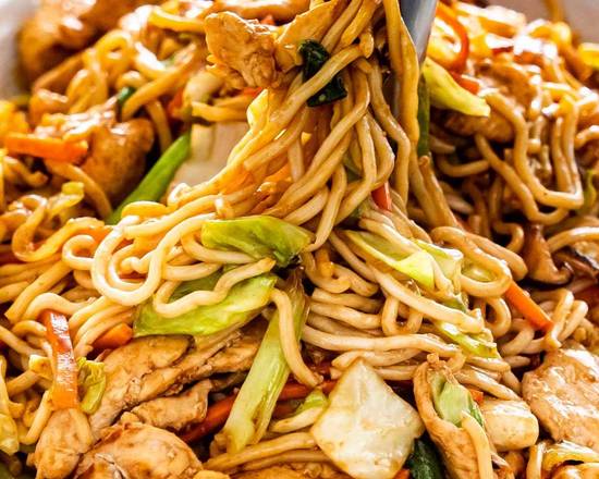 Order Chicken Yakisoba food online from IKURA SUSHI BAR AND GRILL store, Newington on bringmethat.com