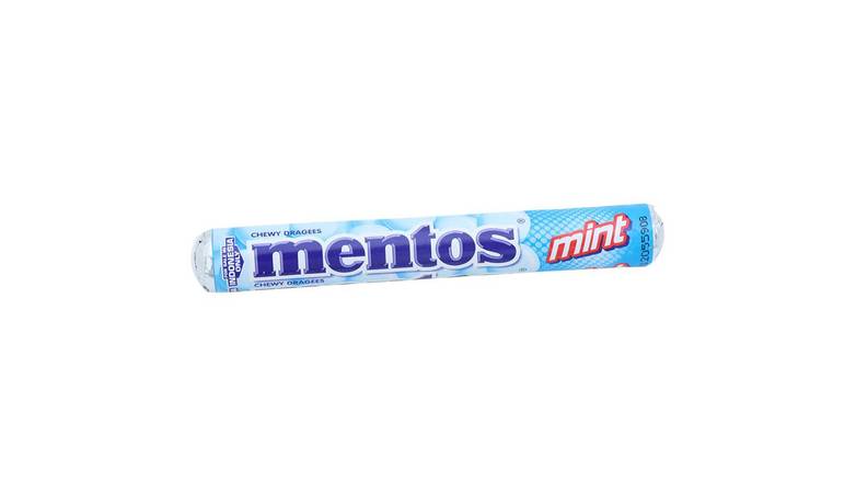 Order Mentos Pure Fresh Sugarfree Mint Flavour Chewing Gum food online from Trumbull Mobil store, Trumbull on bringmethat.com