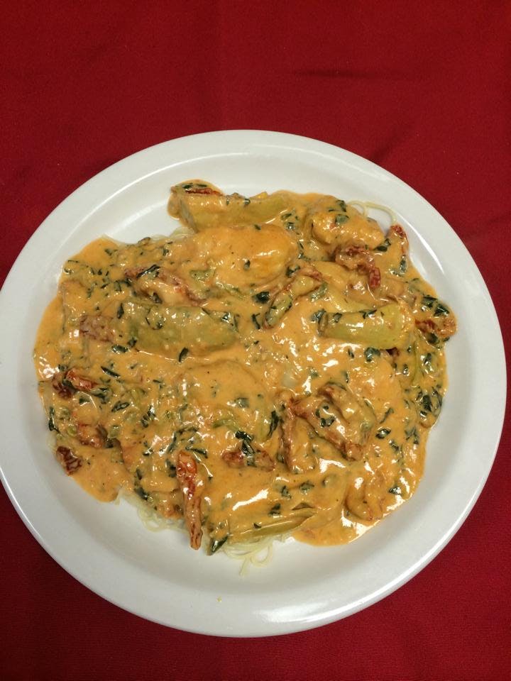 Order Chicken Tuscany - Entree food online from Frankie store, Georgetown on bringmethat.com