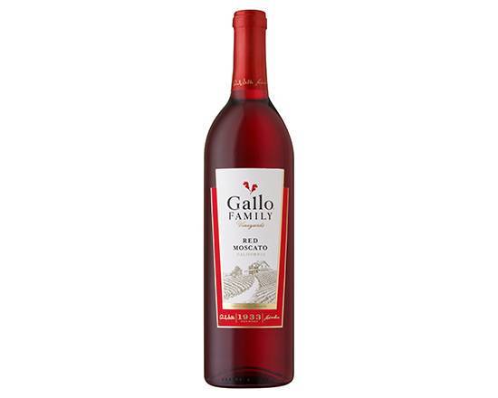 Order Gallo Family Vineyards Red Moscato, 750mL red wine (9.0% ABV) food online from Signal Liquor store, Signal Hill on bringmethat.com