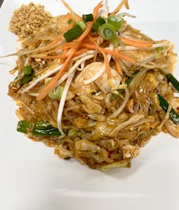 Order Pad Thai  food online from Lanna Thai Restaurant store, Lenexa on bringmethat.com