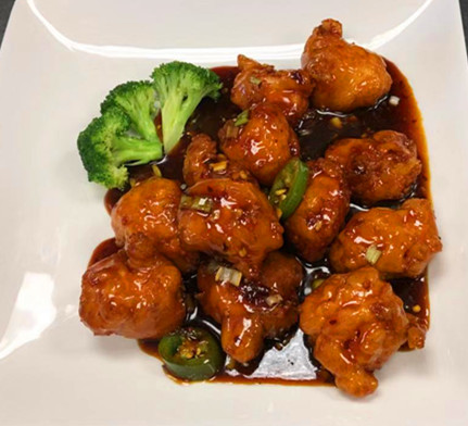 Order General Tso Chicken Family Dinner food online from Star Wok Asian Bistro store, Cypress on bringmethat.com