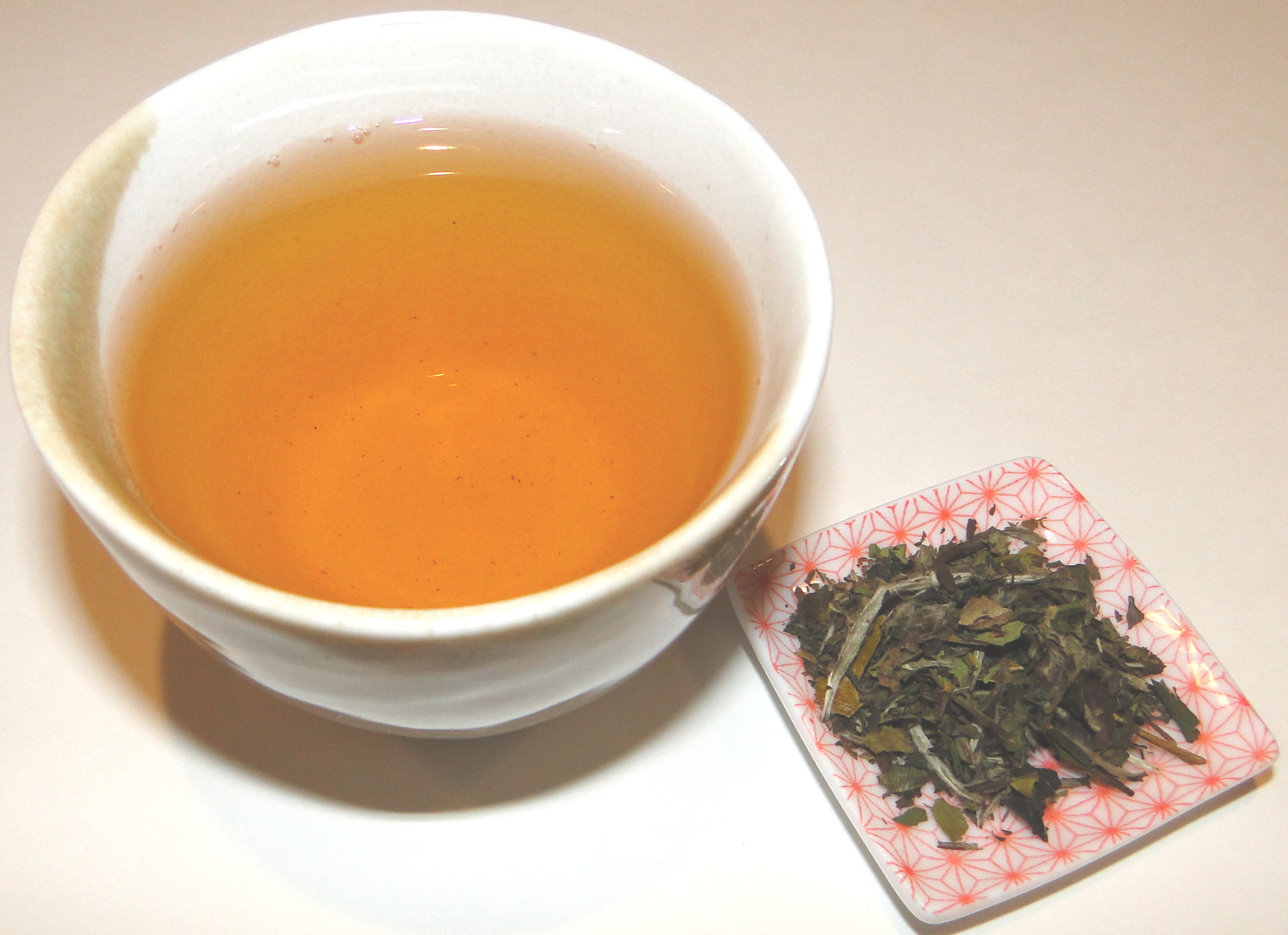 Order Peach Blossom White Tea food online from Matcha Time Cafe store, Ellicott City on bringmethat.com
